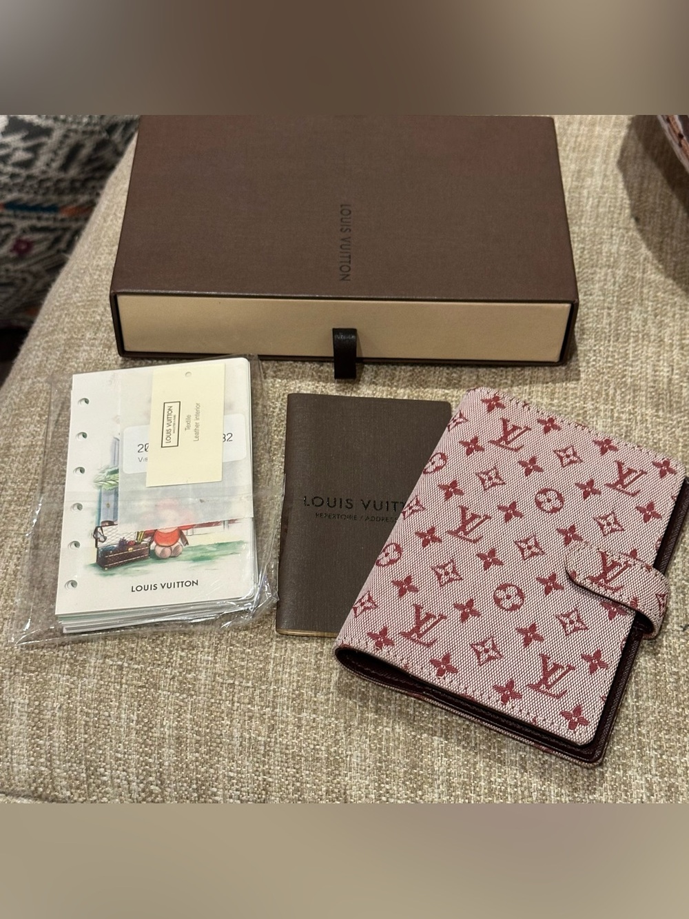 Louis Vuitton Mini Lin Small Ring Agenda Cover Like New